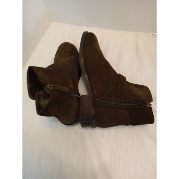 Aquatalia Womens Size 8.5 Bree Ankle Boots Booties Brown Suede Water Resist - Picture 5 of 9